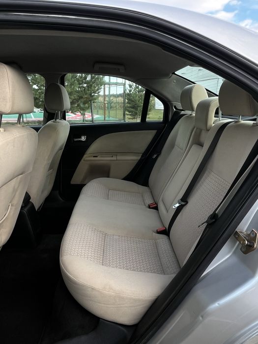 Vând sau schimb Ford mondeo 2.0tdci