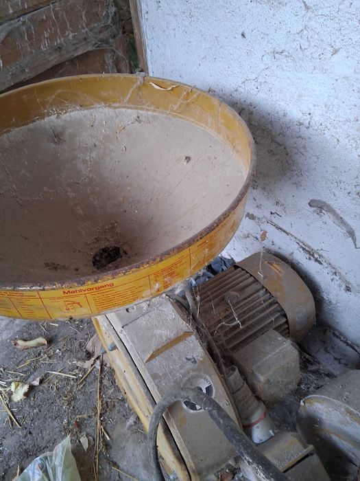 Vand moara cereale trifazata