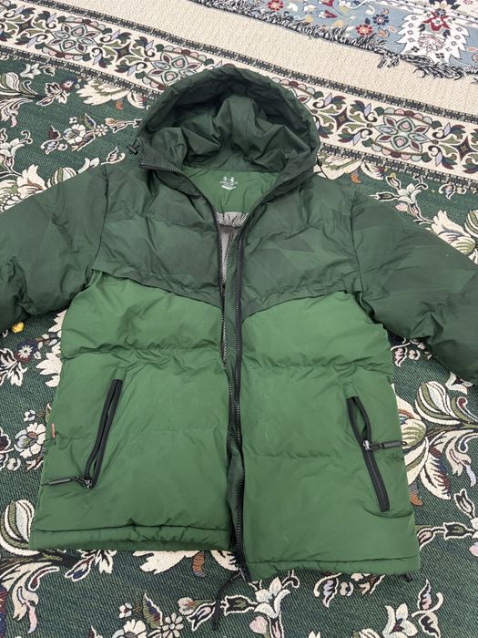 Under armour куртка