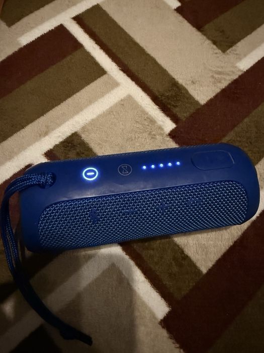 vand  boxa   jbl flip 4