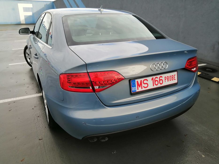 Audi A4 B8 2.0TDI 170CP / Euro5 / 169.000km /Xenon/Alcantara / Sirocol