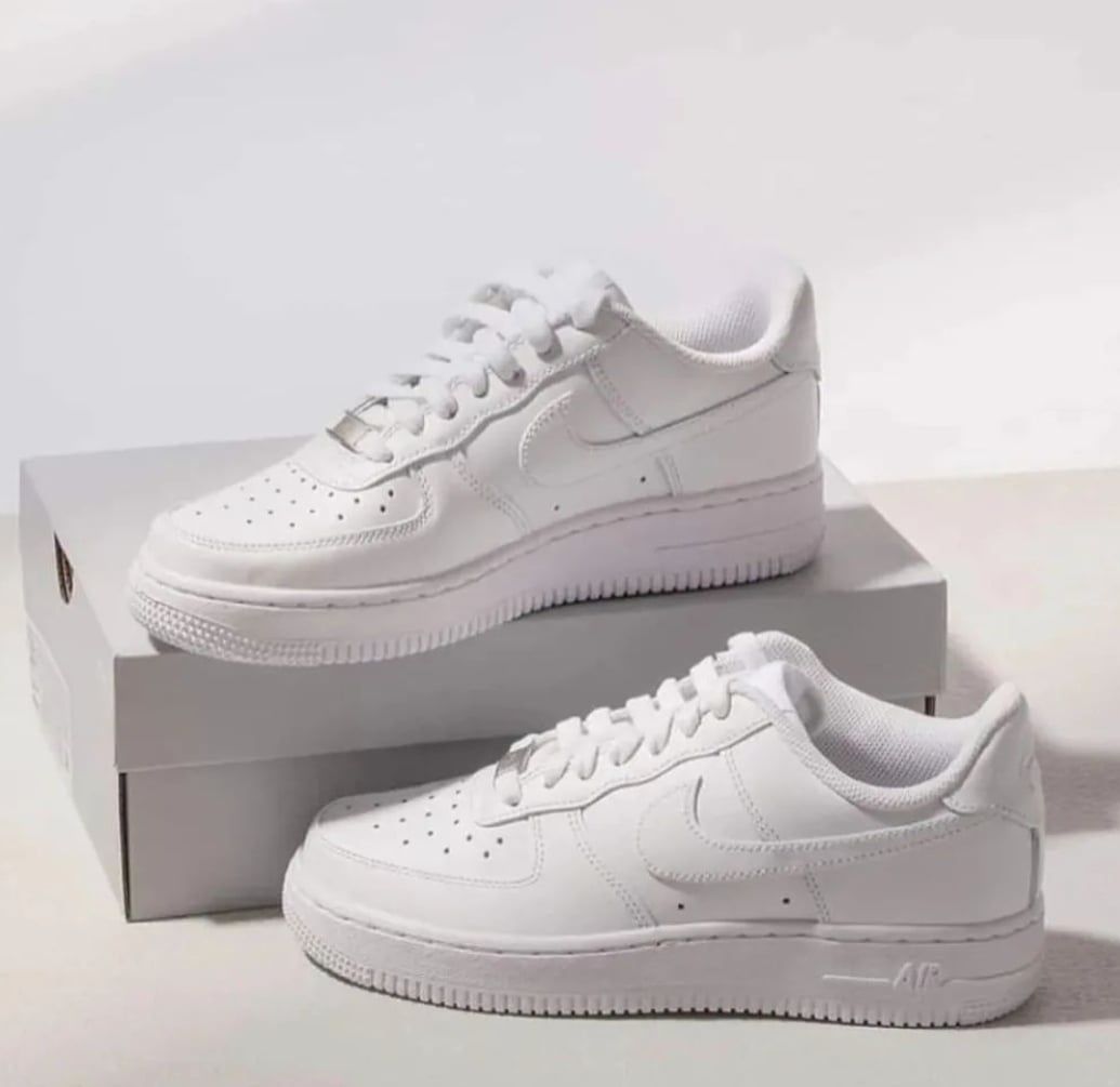 Мъжки маратонки Nike Air Force 1 – чисто бели