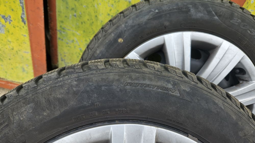 Гуми PIRELLI Cinturato Зимни 205/55/16