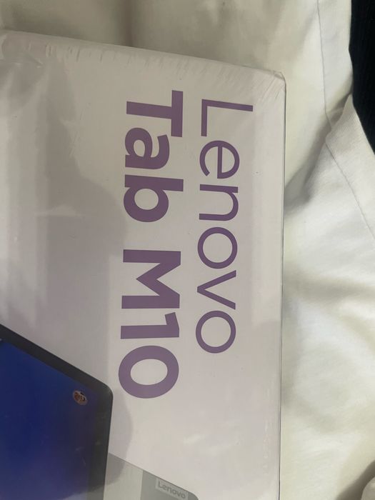 Lenovo M10 4/64гб серый