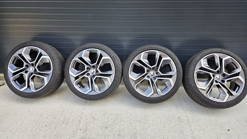 Jante 19" / Roti Originale Skoda RS/ 5x112