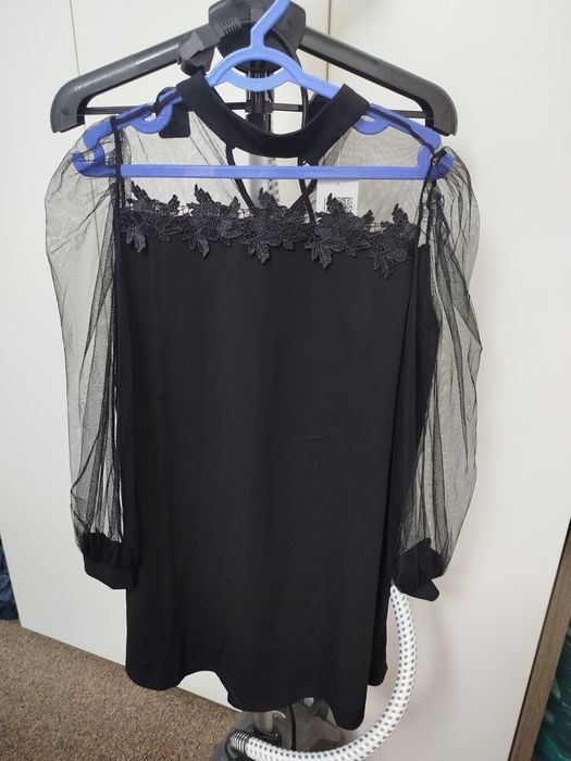 Продаю женское платье