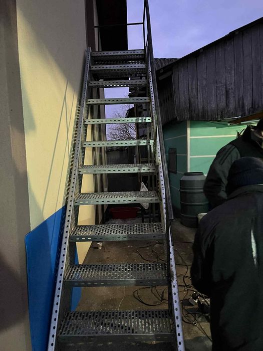 Cofectectionam scării zincate