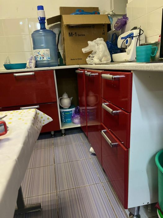 Кухонные шкафы, в отличном состоянии