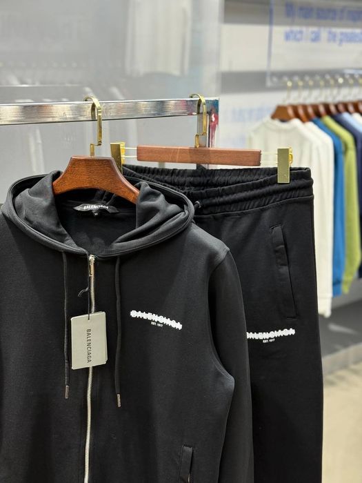 Мъжки екипи различни модели Dsquared