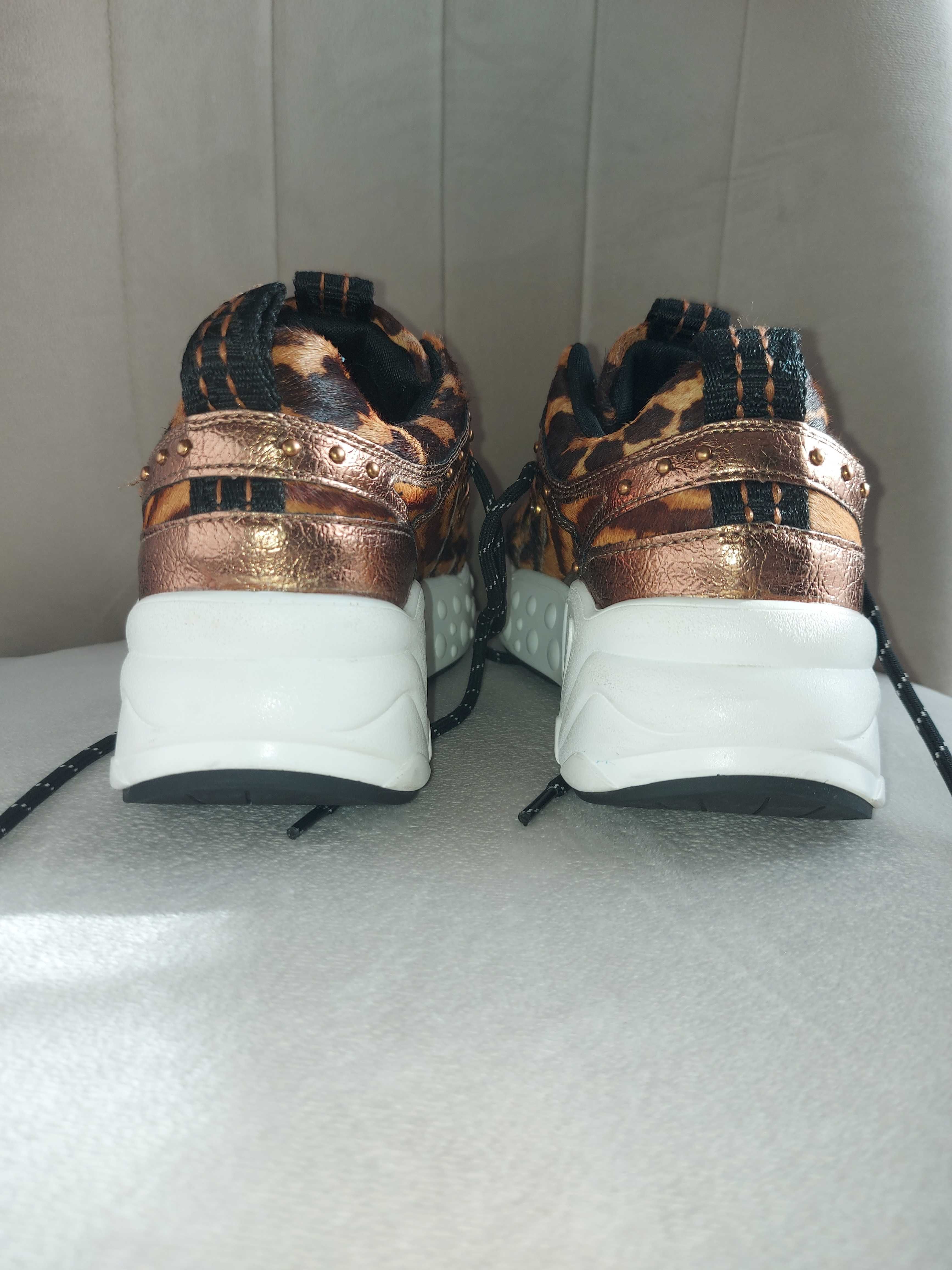 DKNY спортно-елегантни обувки 39