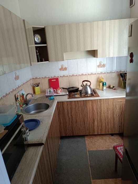 Чилонзар 11 квартал продается квартира в хорошем состоянии утепленая с