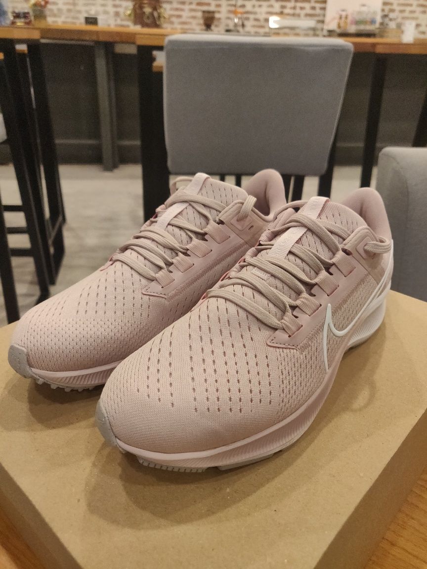 Nike Air Zoom Pegasus 38 номер 39 код 29А