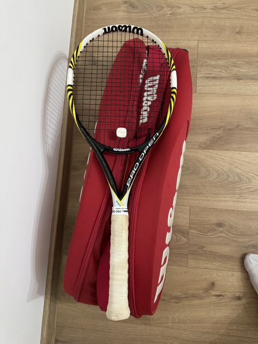 Racheta tenis Wilson x2 pro Open 299g si Geanta Wilson tour