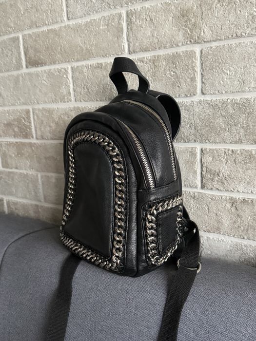 Кожена раница Zara