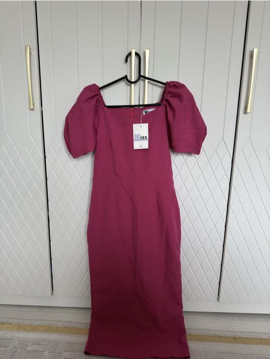 Вечерние платья.