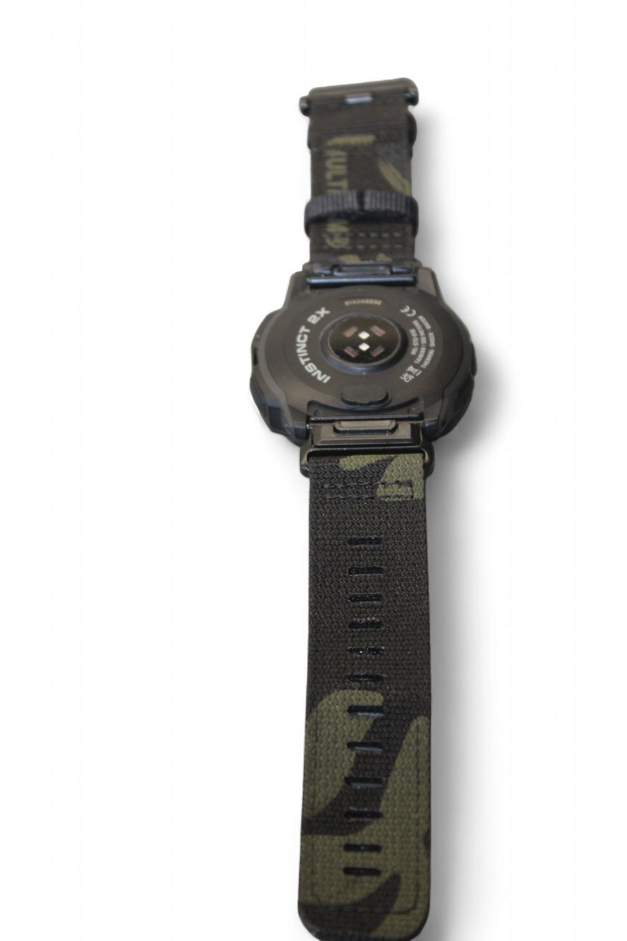 Текстилна камуфлажна каишка за Garmin Instinct 2X – здрава, удобна.