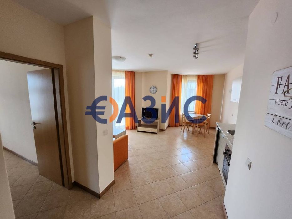 Продава се Двустаен апартамент в к.к. Слънчев бряг - 55 кв.м за 1271 €/кв.м - Снимка #5