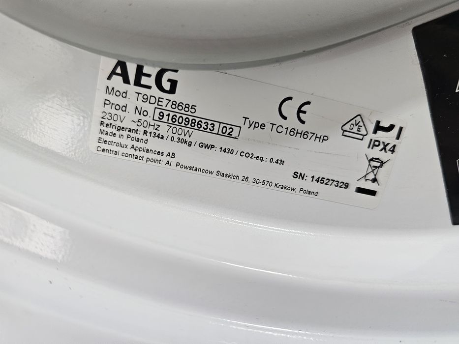 Сушилня с термопомпа AEG  9000 series