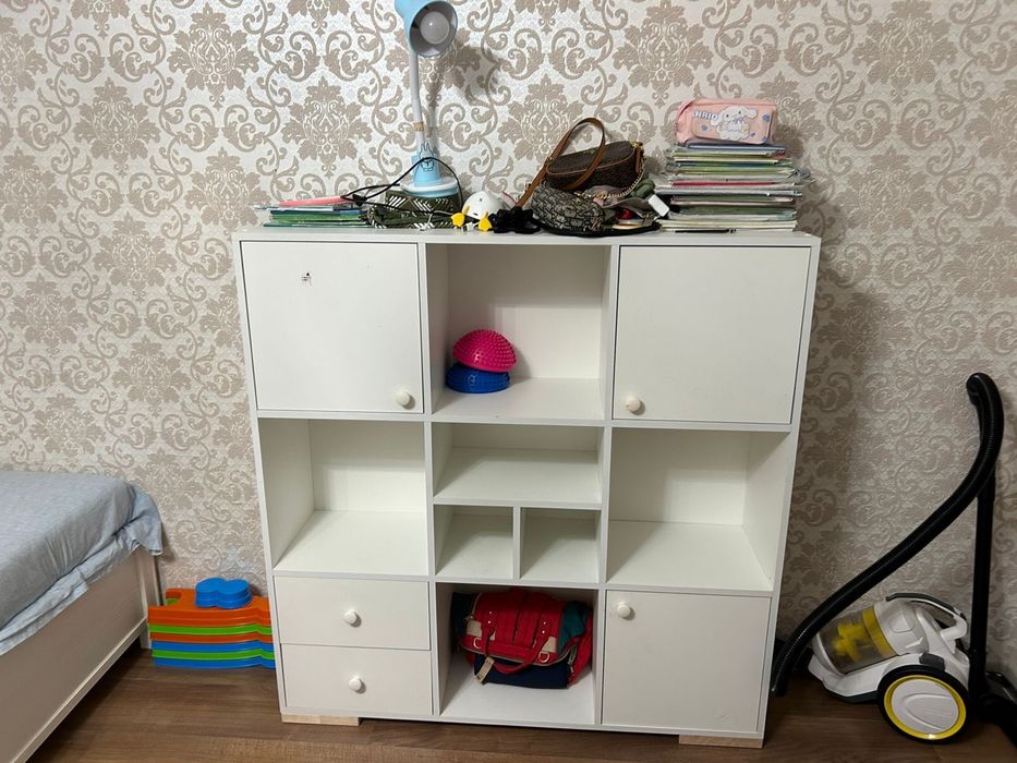 Продам пенал для уебников