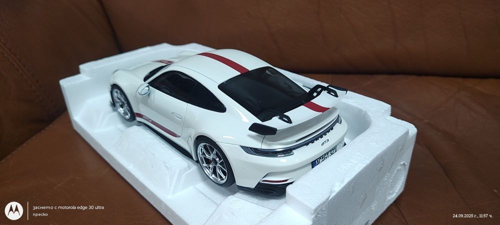 Колекционерски колички Porsche 1:18