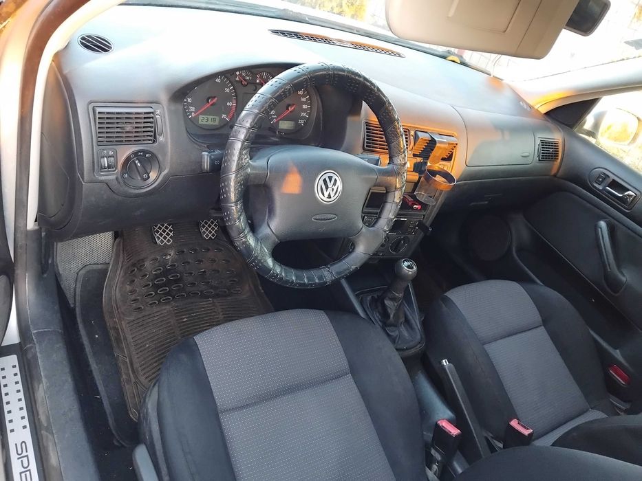 Vând Golf 4, tsi. Motor1.4