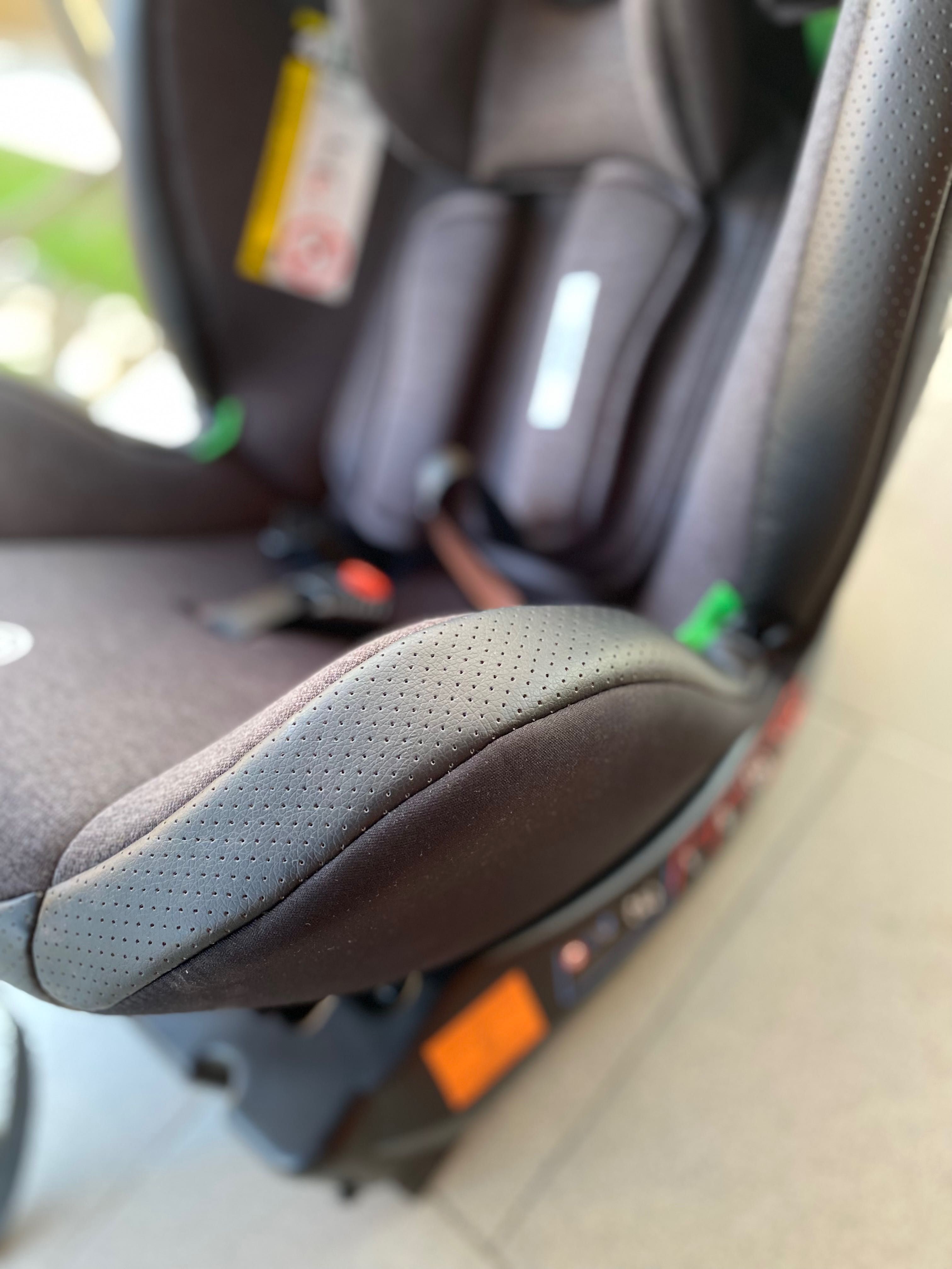 Lorelli Стол за кола ARES i-Size
ISOFIX (40-
150см.)