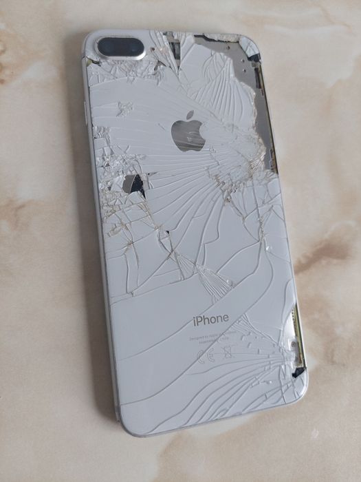 [8+] Vând Apple iPhone 8 Plus cu probleme dar funcțional //poze reale