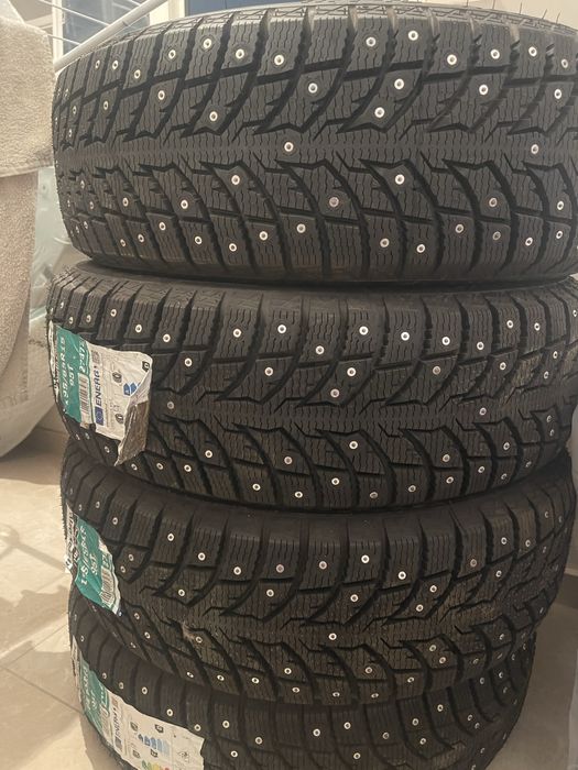 195/65R15 продам новый комлект резины