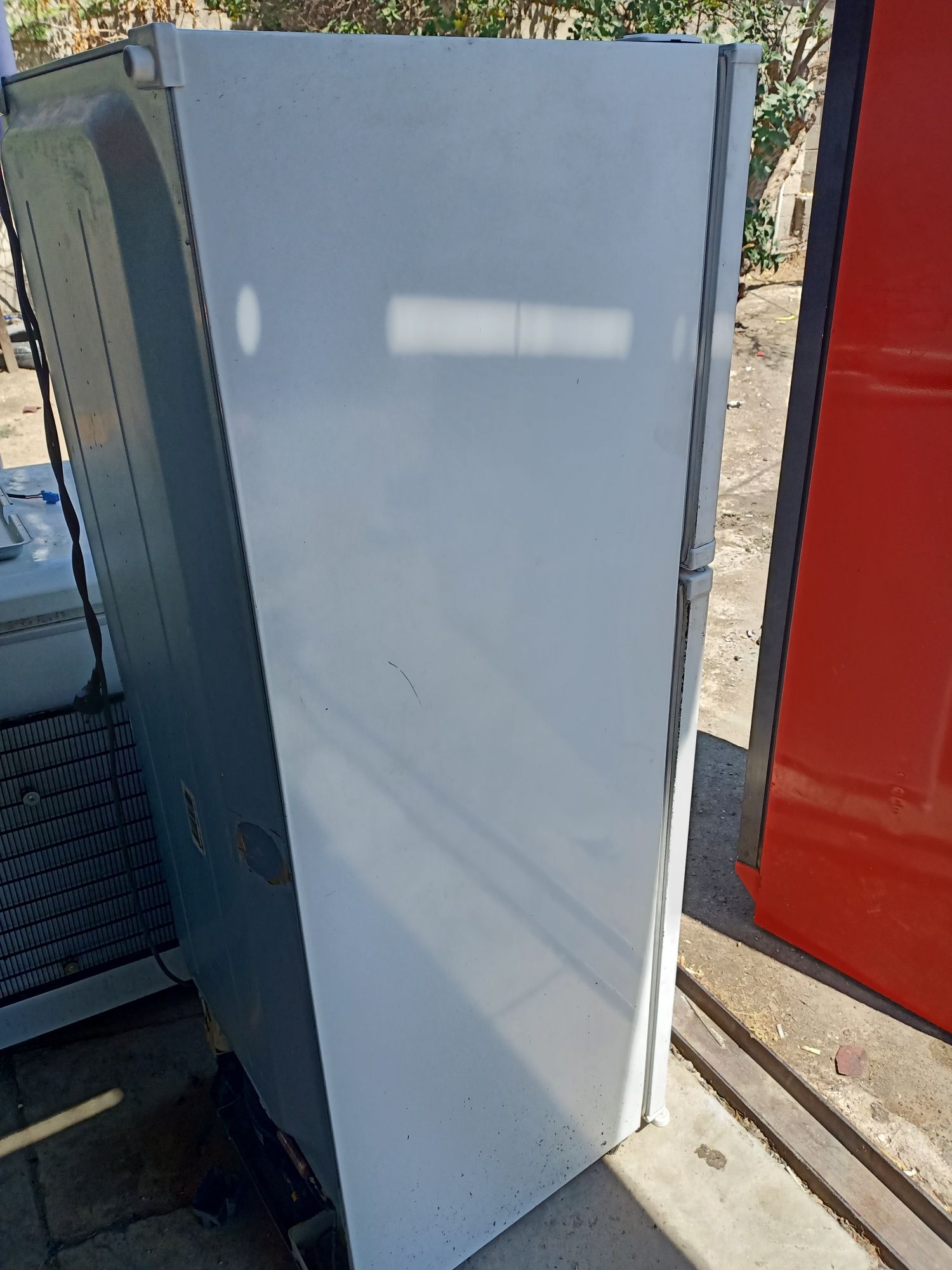 Продам холодильник LG