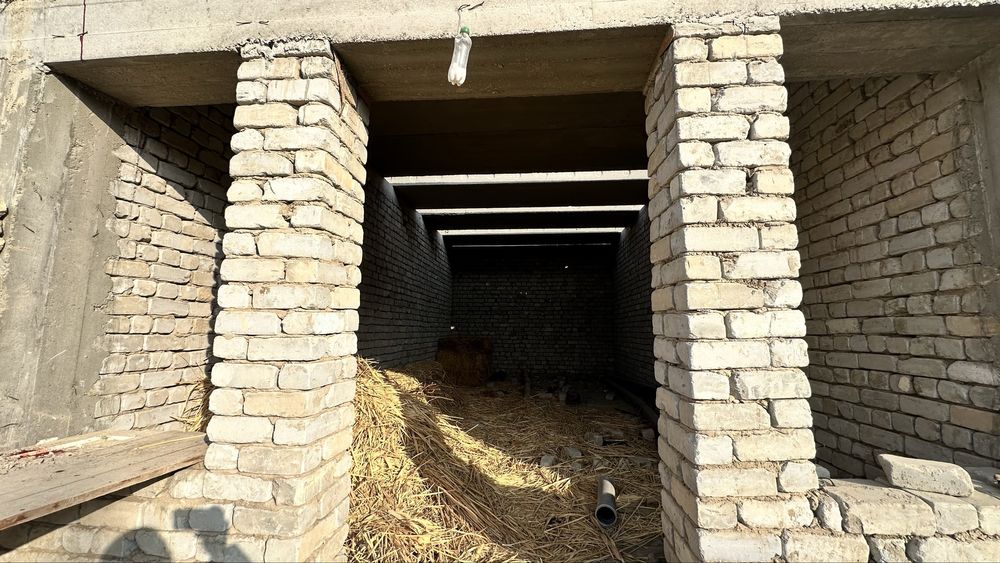 Uchastka joy sotiladi