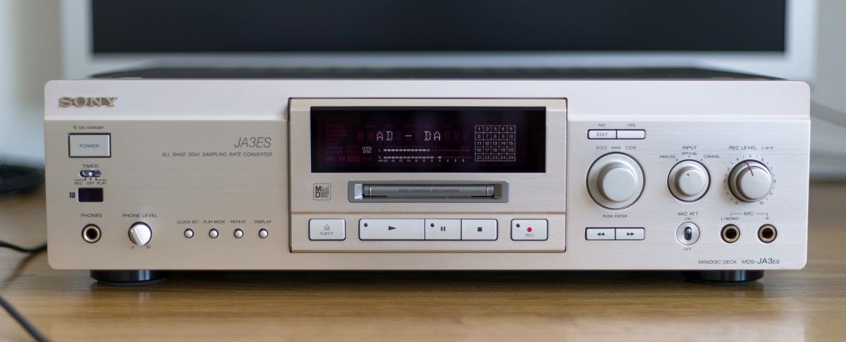 Sony TA E 9000ES / Technics RS B 755/Sony mds ja 3 es