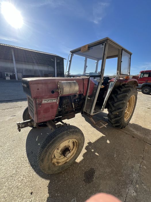 Tractor universal