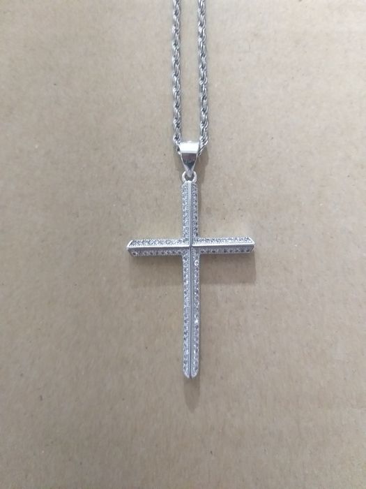 VAND lant de argint cu cruciulita