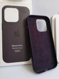Husa din silicon Apple pentru iPhone 14 Pro cu Magsafe Elderberry