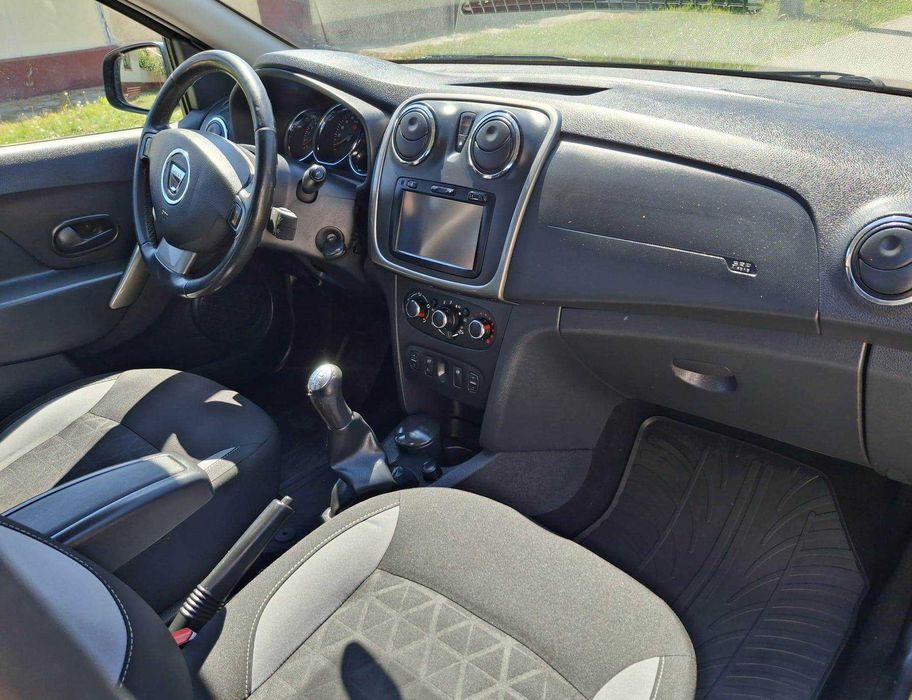 Dacia Sandero Stepway - 0.9Tce - 100000km  Navi / Clima / Pilot / Senz