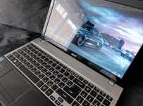 Ноутбук  Acer  работает и держит зарядку