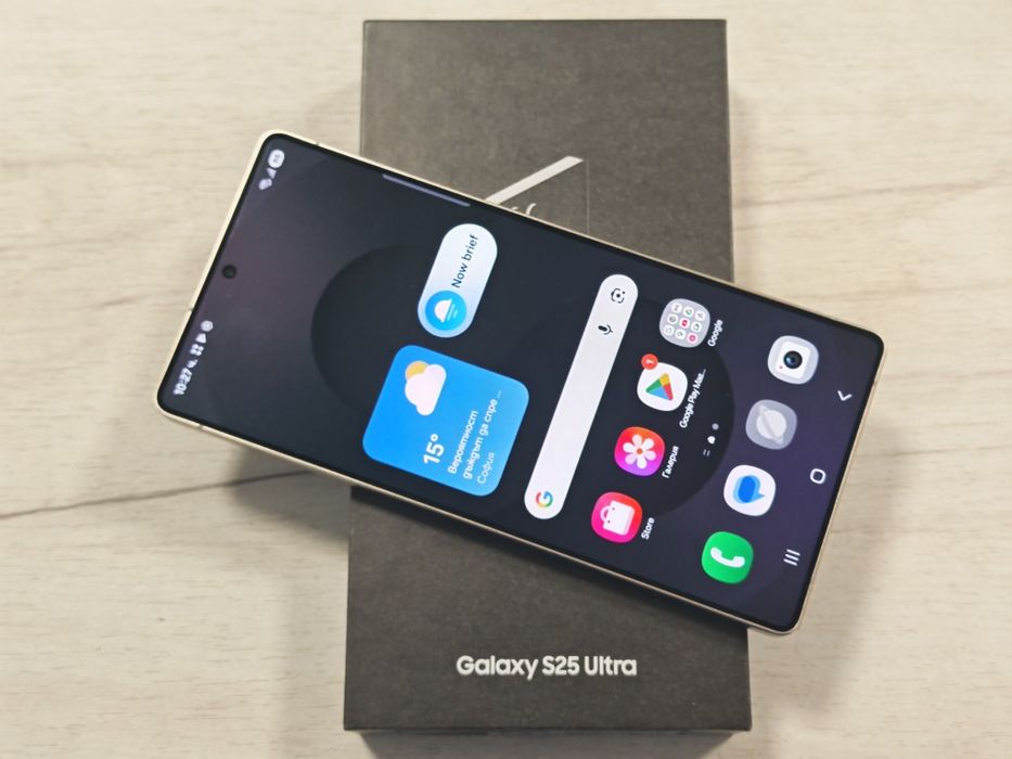 Като нов Samsung Galaxy S25 Ultra 1TB Гаранция