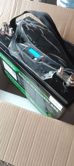 Акумулатор/батерия LiFePo4 Varicore 100ah + зарядно и инвертор 2000w