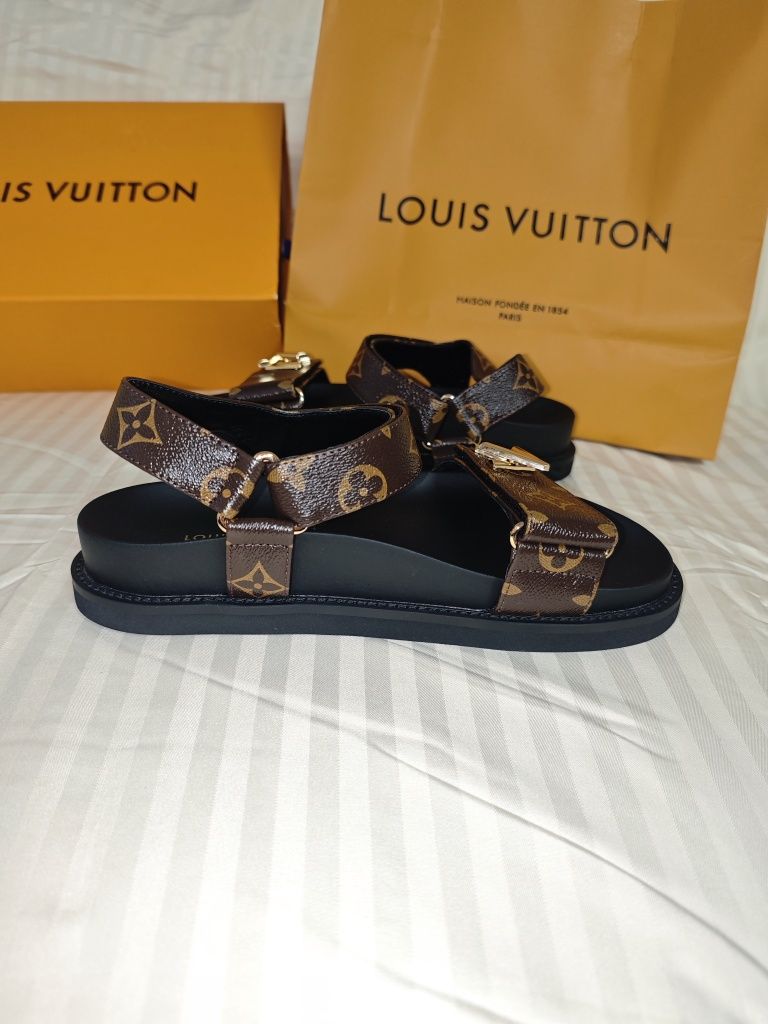 Дамски сандали Louis Vuitton