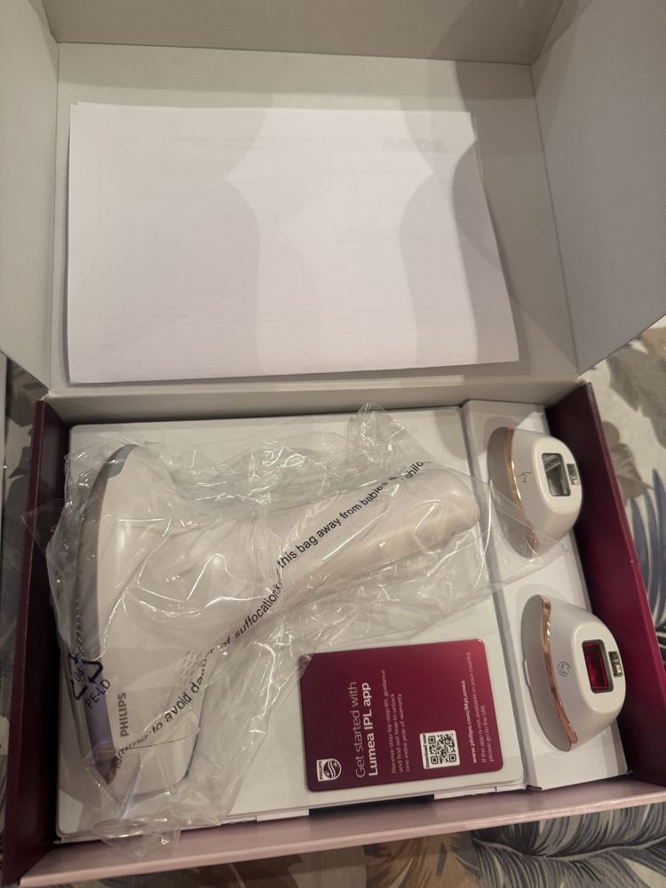 Фотоепилатор Philips SC Lumea 1998/00, 250 000 импулса