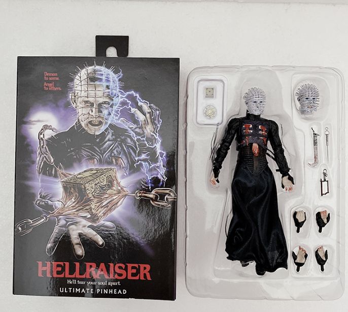 Figurina Pinhead Hellraiser 18 cm