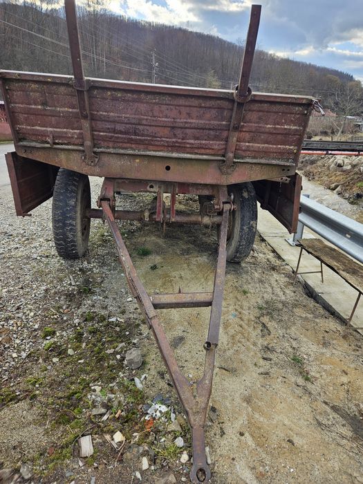 Utilajele: Disc 3.2, semănătoare sup21, Remorca auto, Plug pp3.