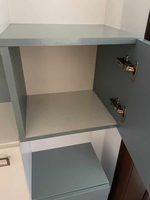 Biblioteca pentru copii cu mdf lucios crem cu blue urgent