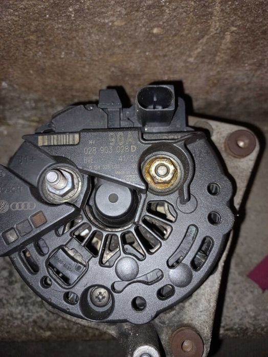 alternator golf 4