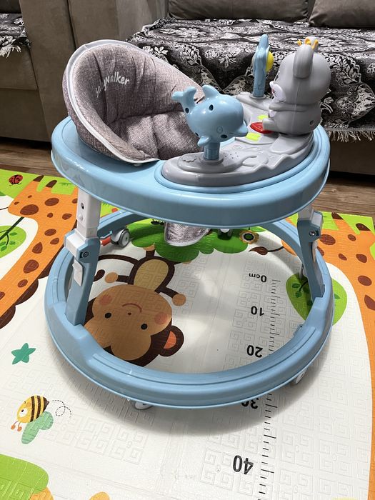 Продам ходунки для малыша
