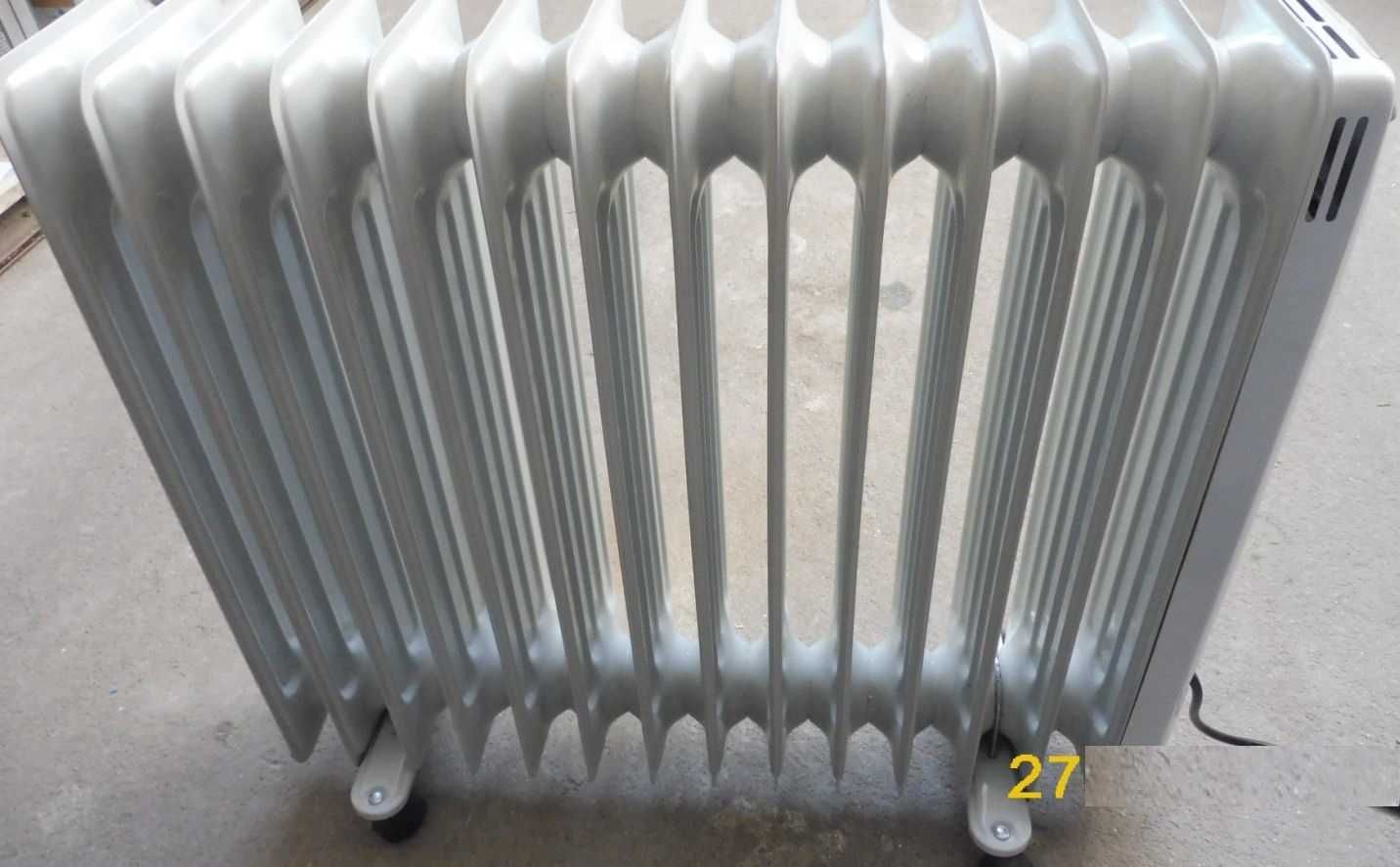 Електрически маслен радиатор Tesy D02 3014, 3000W, 79 лв