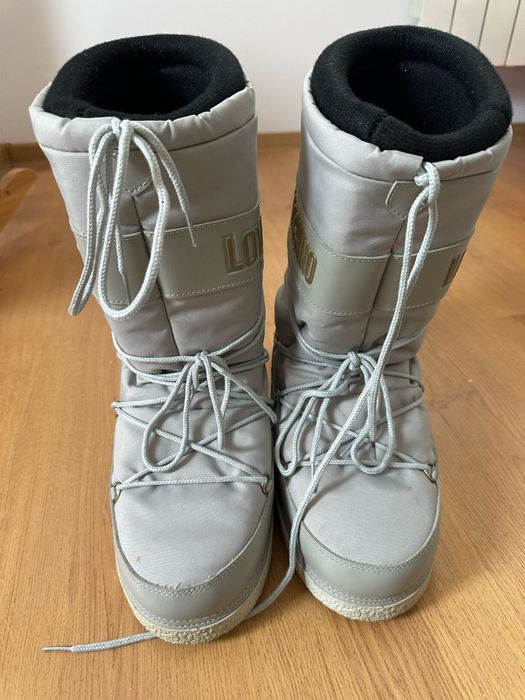Ugg moschino originale