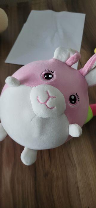 Vand jucarii de plus.