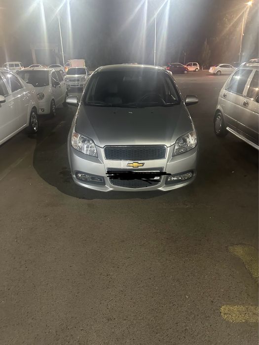 Нексия 3 автомат 2019 йил 71000 юрган  краска тоза