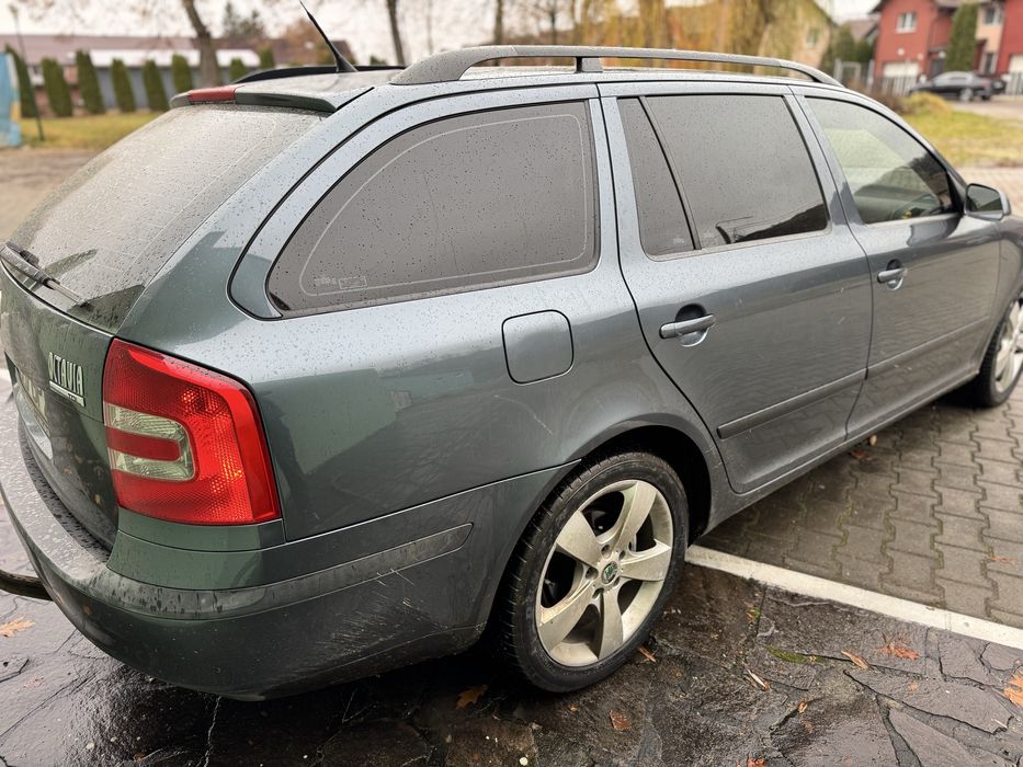 Skoda Octavia 2 (Automata) 2.0 Tdi -140 cp